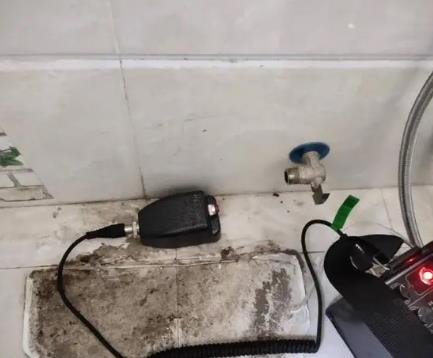廊坊市屋顶漏水维修公司分享下卫生间漏水的危害及解决方法